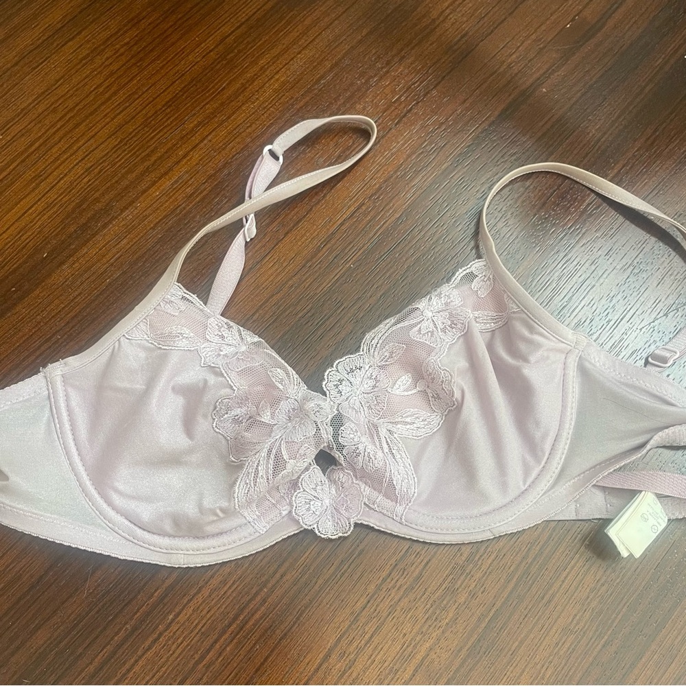 LA PERLA antique pink lace soft cup underwired